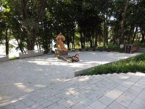 Реконструкція території меморіалу