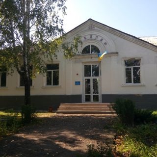 Школа та ДНЗ в с. Степнє тепер з новими вікнами