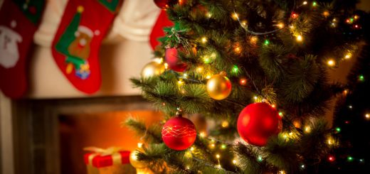 Вітання голови Хотінської ОТГ Миколи Торяника з Новим 2018 роком! (ВІДЕО)