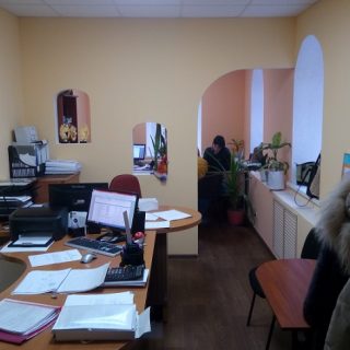 Завершено черговий ремонт приміщення Хотінської селищної ради