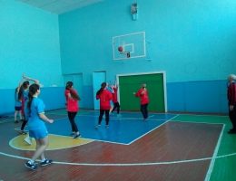 IMG-061a1aa32fbefeb34108c92a93675b7e-V-min