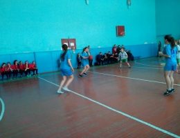 IMG-c8a63900e963b7fca681461ce809ce55-V-min