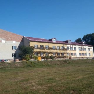 Ремонтні роботи в Хотінській школі на завершальному етапі